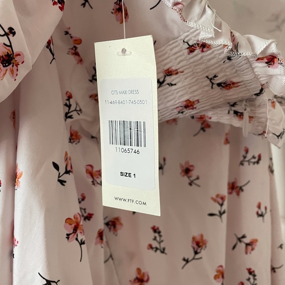 Fashion To Figure Preciosa Dress - Size 1 - Picture 2 of 3